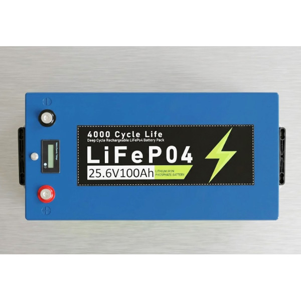 Комплект: гібридний інвертор Zumax MIC-4.2KW, 24В, MPPT сонячний контролер + LiFePO4 акумулятор 25.6V 100Ah 2560W + сонячна панель JА Solar JAM66D45-625/LB N-Type (625 Вт) Bifacial